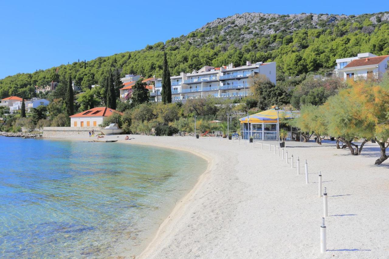 Apartments With A Parking Space Seget Vranjica, Trogir - 8507 المظهر الخارجي الصورة