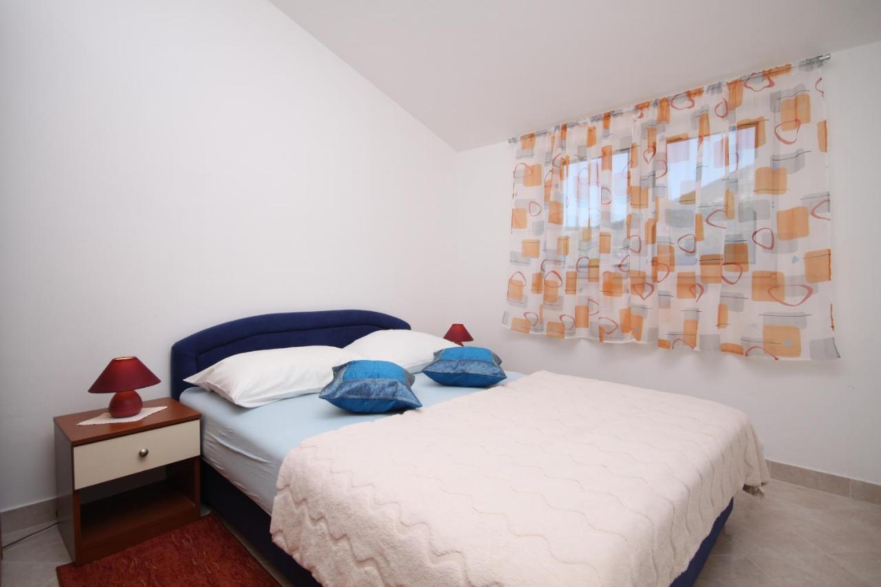 Apartments With A Parking Space Seget Vranjica, Trogir - 8507 المظهر الخارجي الصورة