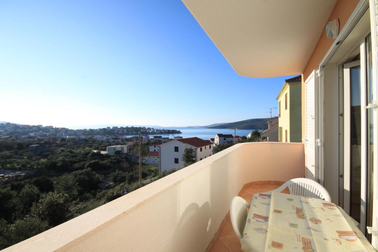 Apartments With A Parking Space Seget Vranjica, Trogir - 8507 المظهر الخارجي الصورة