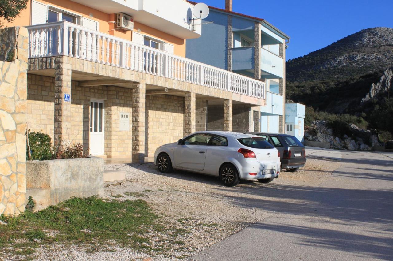 Apartments With A Parking Space Seget Vranjica, Trogir - 8507 المظهر الخارجي الصورة