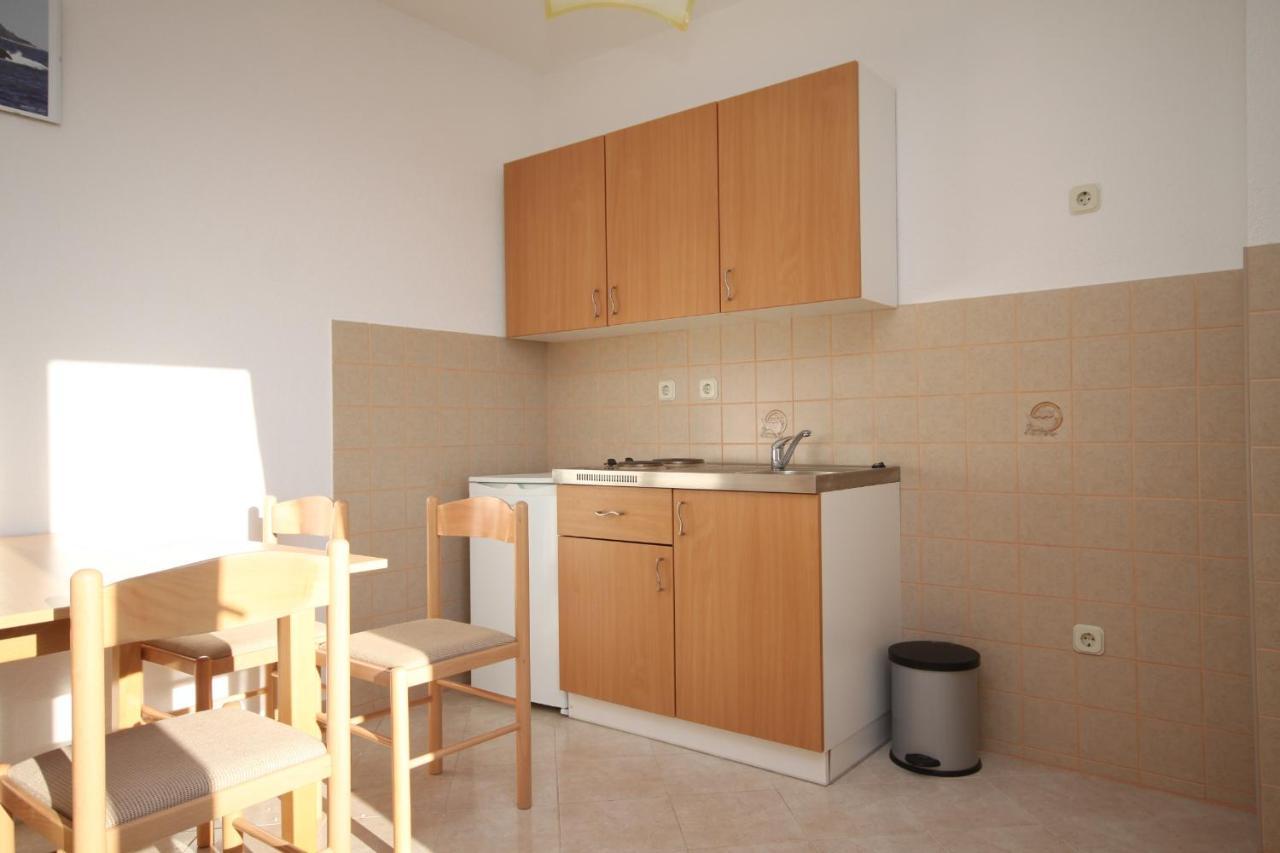 Apartments With A Parking Space Seget Vranjica, Trogir - 8507 المظهر الخارجي الصورة